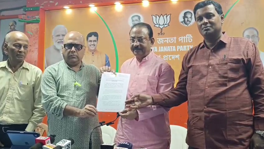 জিএসটি স্ল্যাব হ্রাসে জনগণের স্বস্তি, প্রধানমন্ত্রীকে ধন্যবাদ জানিয়ে ত্রিপুরা বিজেপির সাংবাদিক সম্মেলন