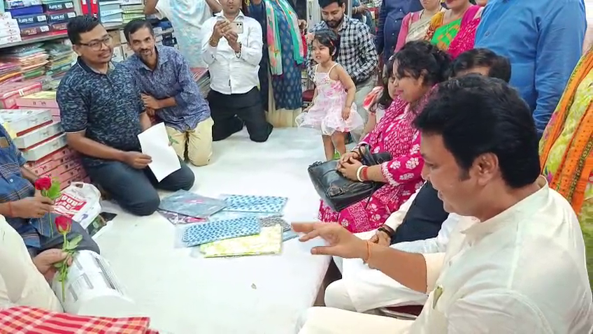 নতুন জিএসটি স্ল্যাব চালু, ব্যবসায়ীদের সঙ্গে মতবিনিময়ে সাংসদ বিপ্লব দেব